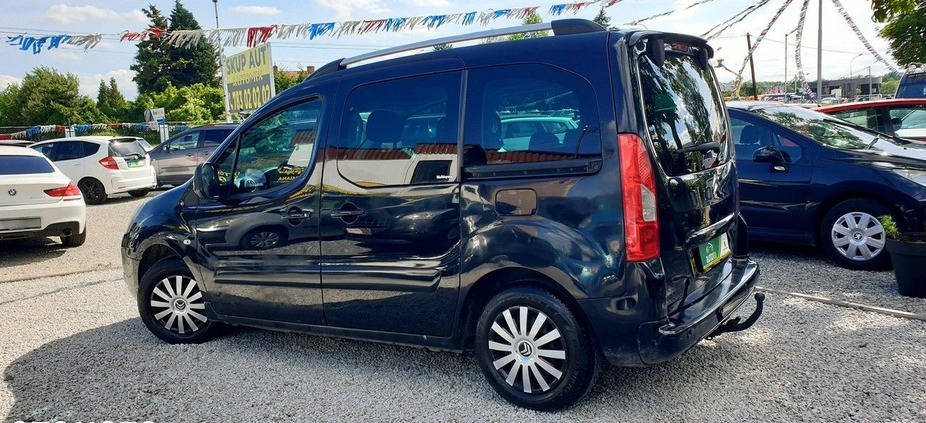 Citroen Berlingo cena 17900 przebieg: 320000, rok produkcji 2010 z Ostróda małe 436